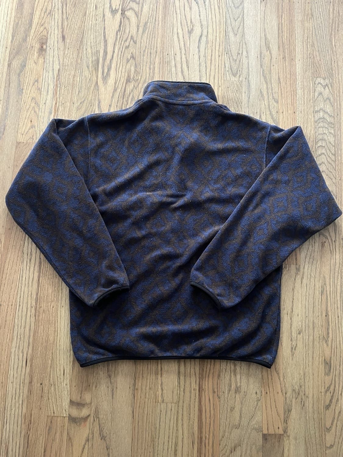 파타고니아 신칠라 스냅-T 네이비/브라운 아즈텍 패턴 상품이미지6