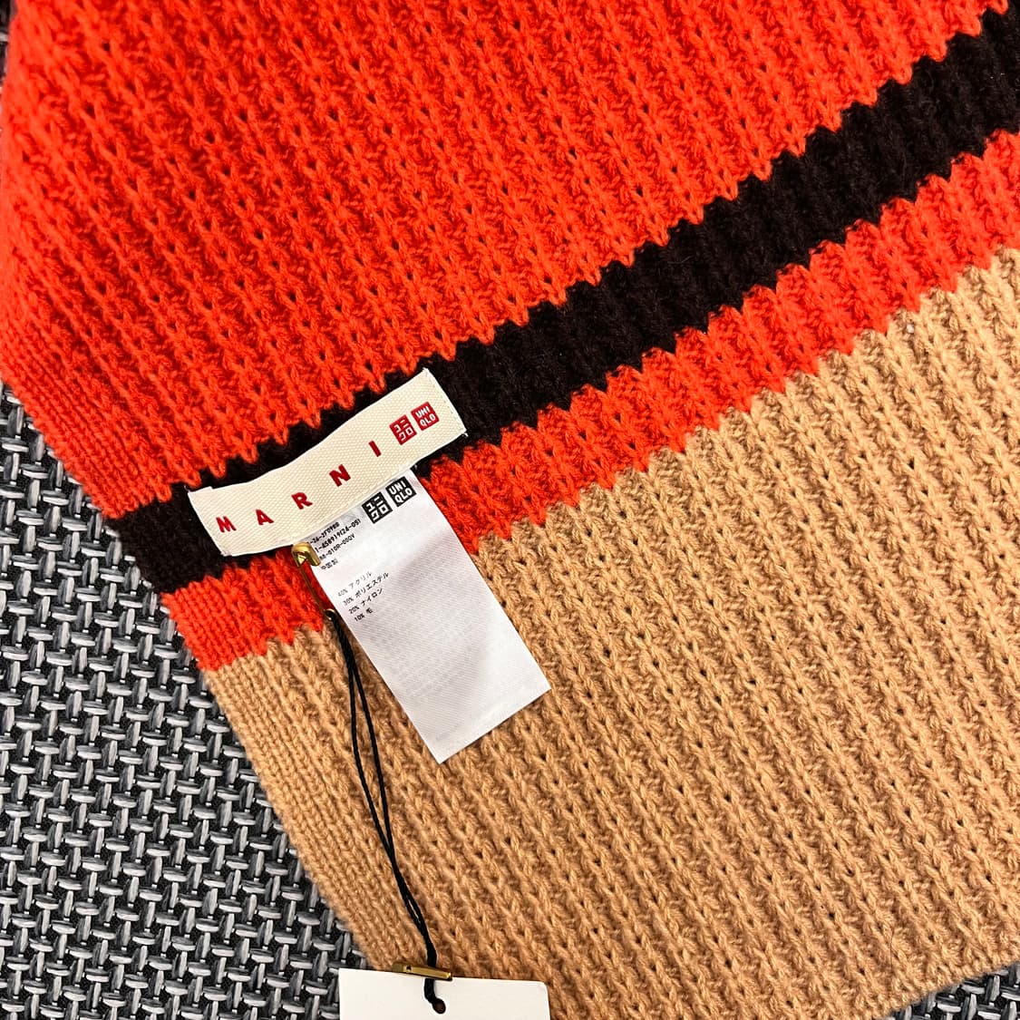 MARNIXUNIQLO 후드 머플러 상품이미지4