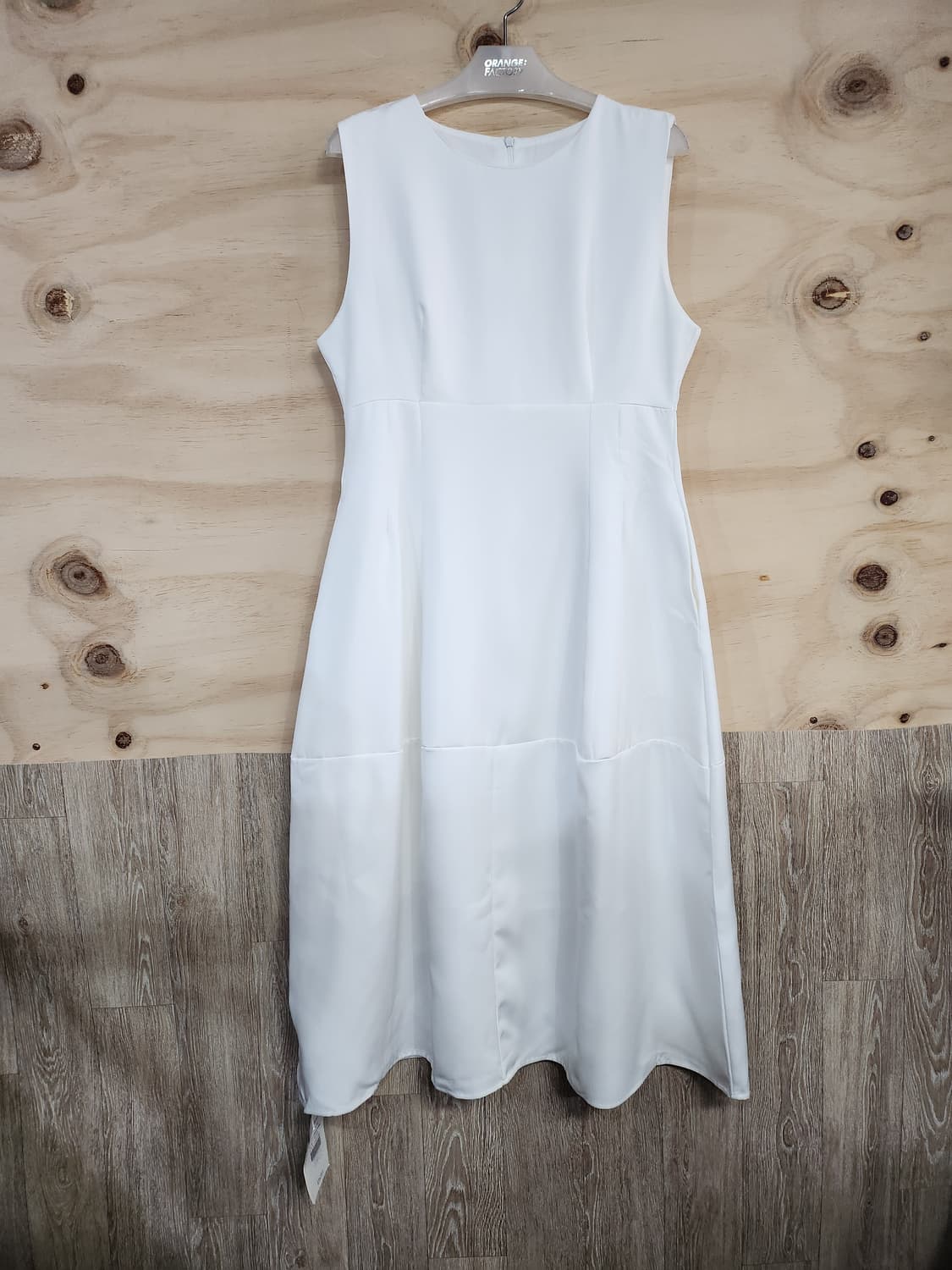 369) 클라셰 민소매 플레어 롱 원피스(새상품) 상품이미지1