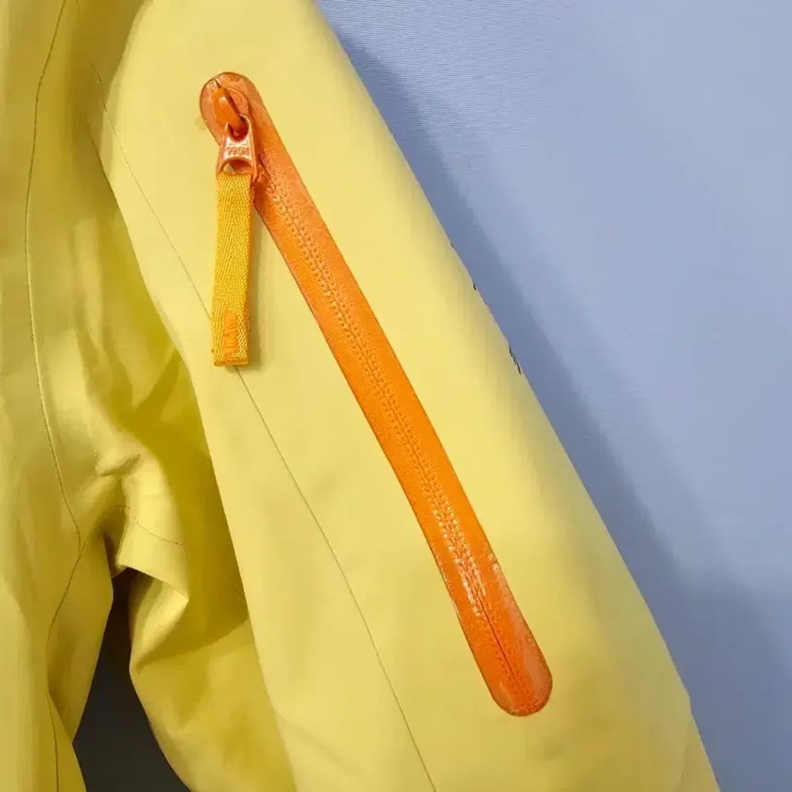 아크테릭스 여성 고어텍스 쉘 자켓 ~55 상품이미지9