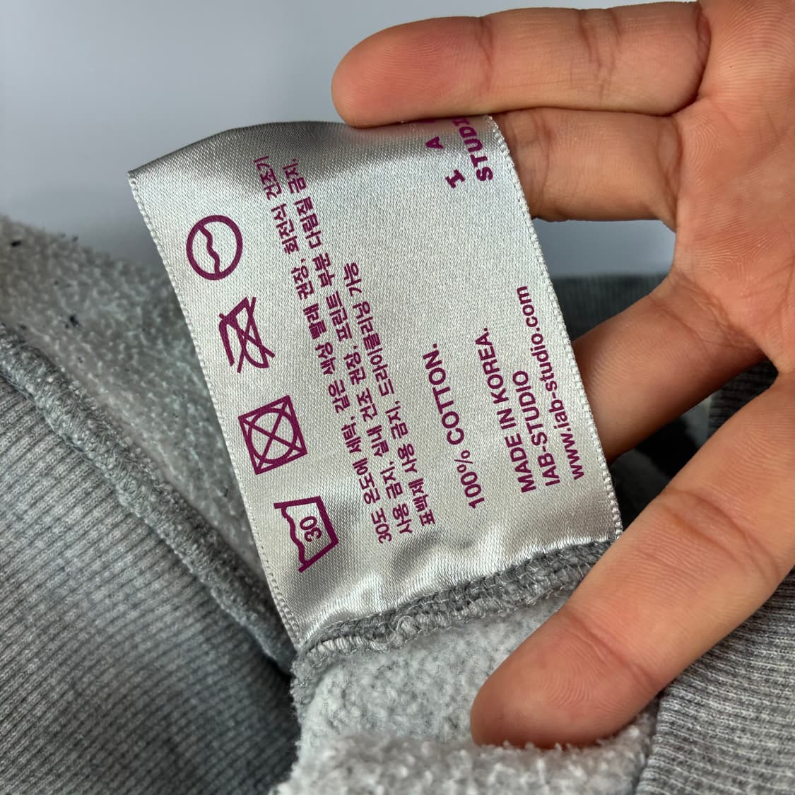 IAB studio  아이앱 스튜디오 x 현대 모비스 빅로고 후드티 상품이미지8