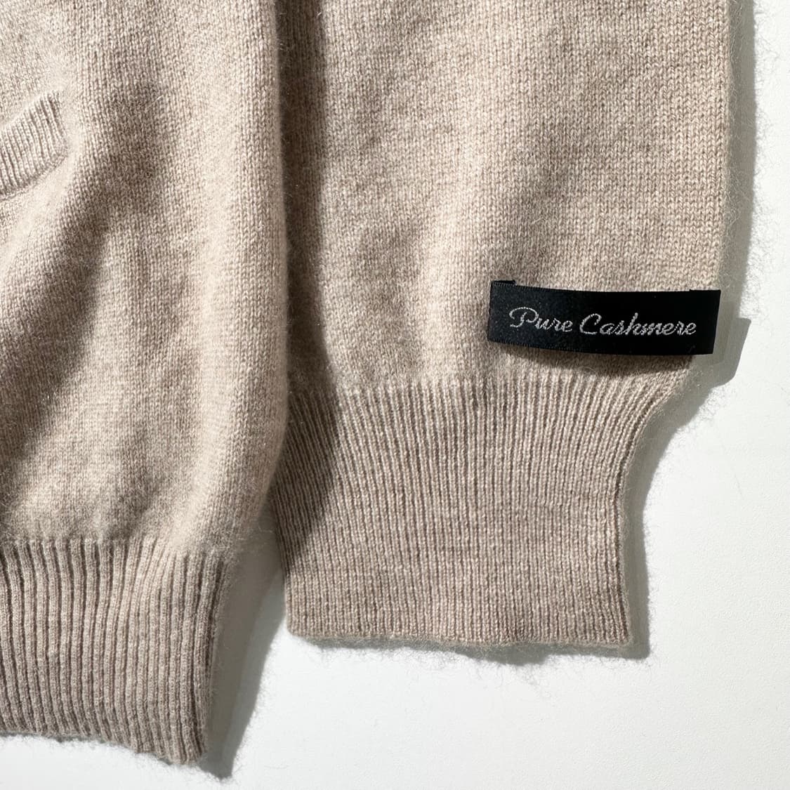 입생로랑 캐시미어 100% V넥 니트 가디건 상품이미지5