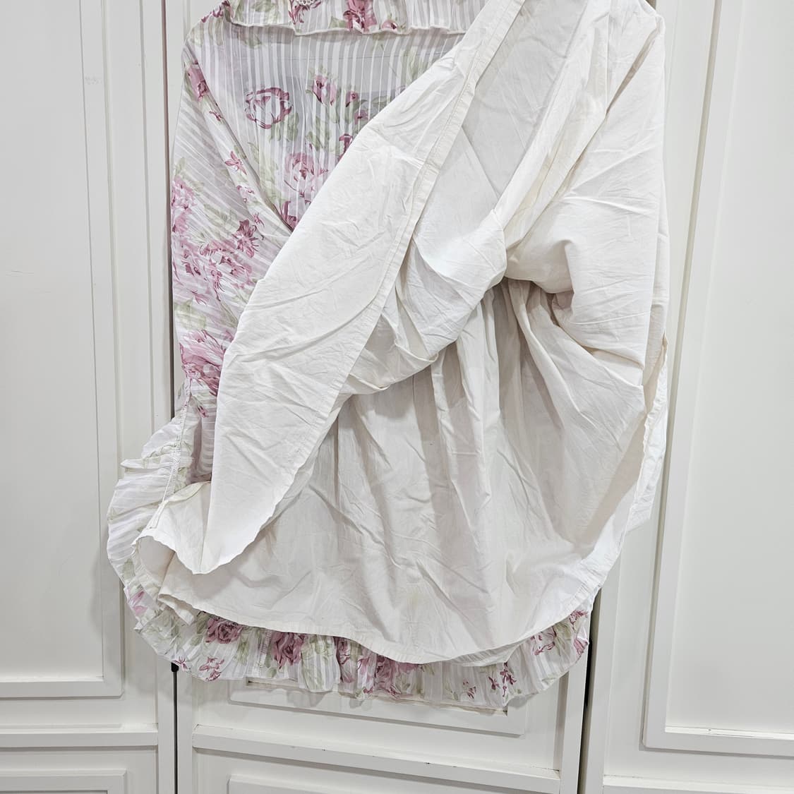 엑시즈팜(axes femme) 앤틱 쉐비 와인핑크 로즈 레이스 스커트 상품이미지8