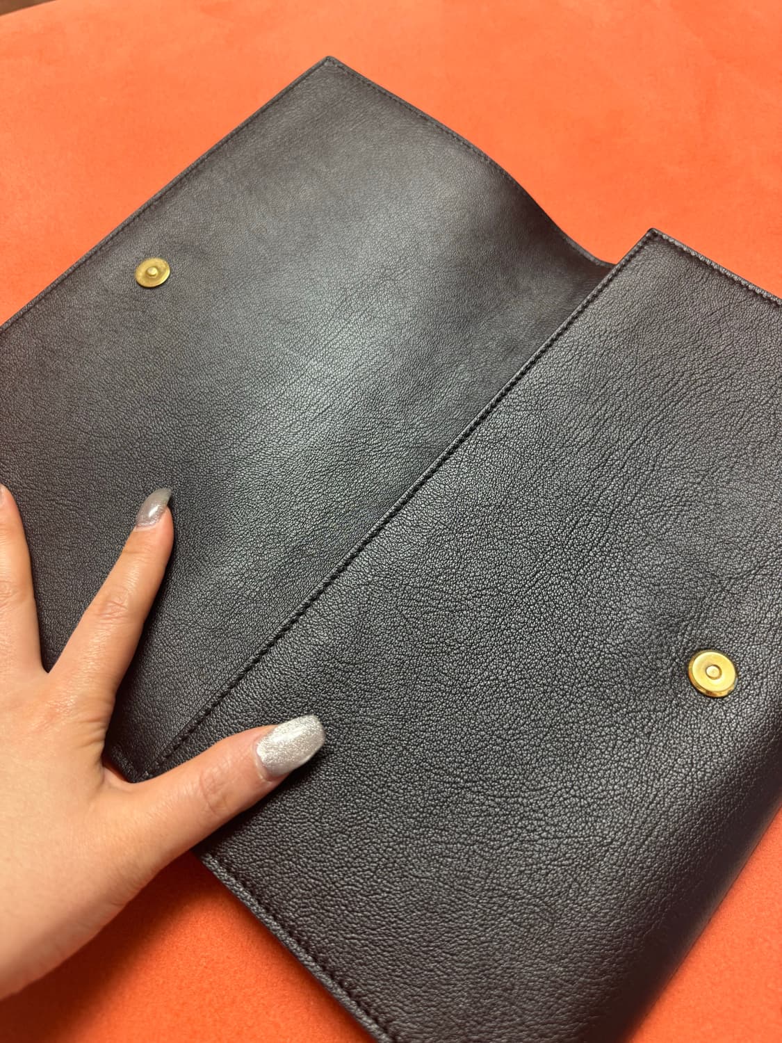 생로랑 벨드쥬르 클러치 (정품) 상품이미지4