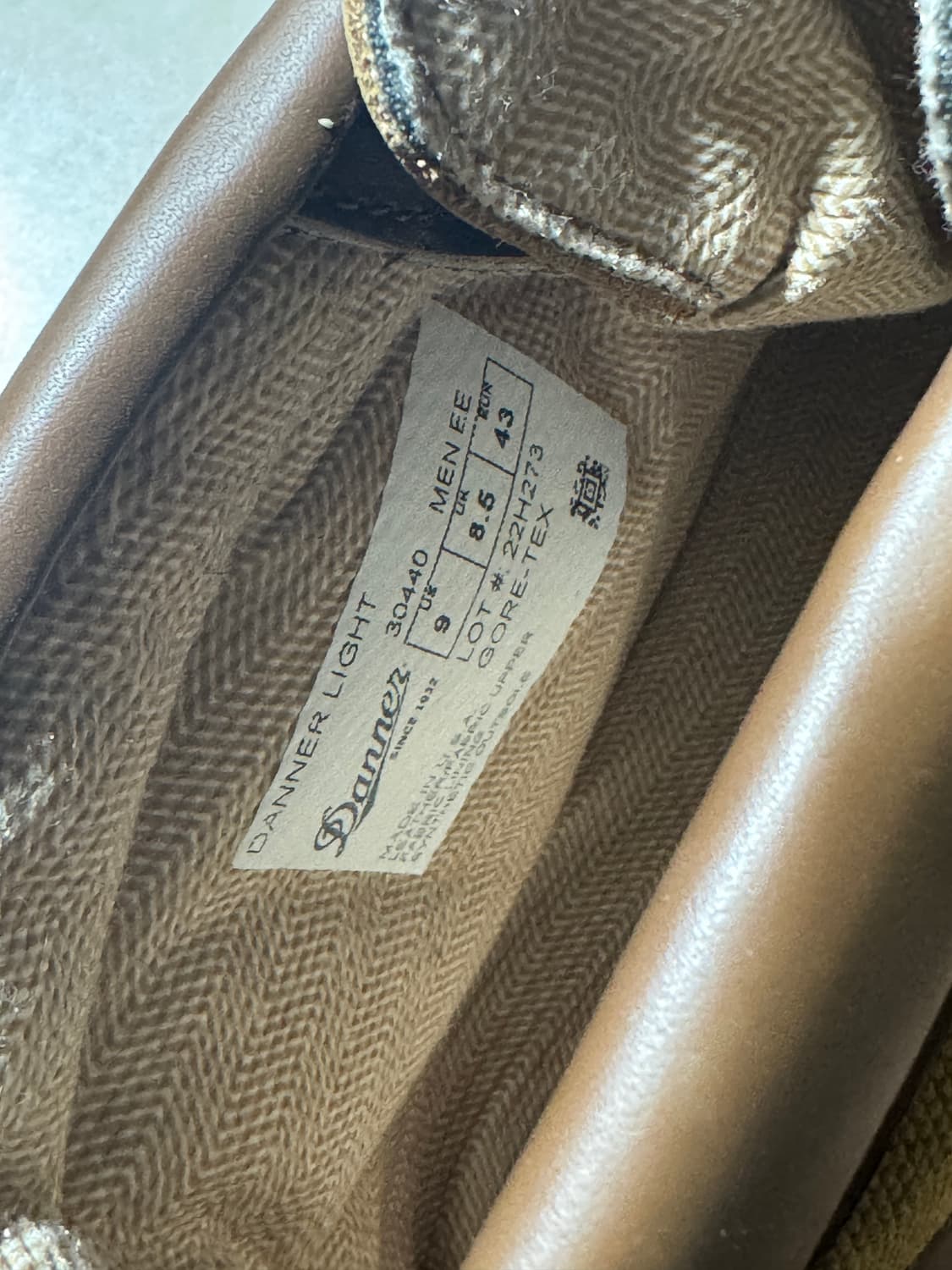 대너 라이트 30440 (270) 상품이미지5