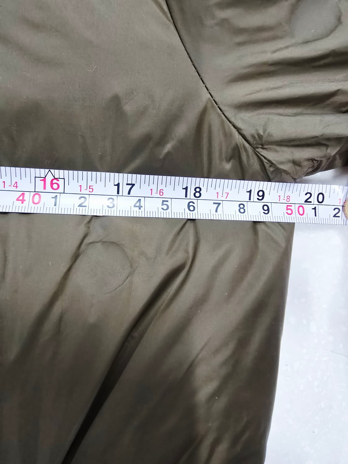 쿠카이 KOOKAI 카키색 구스패딩 코트 상품이미지8