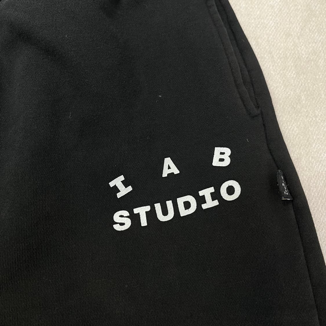 32 아이앱 스튜디오 기모 팬츠 상품이미지3