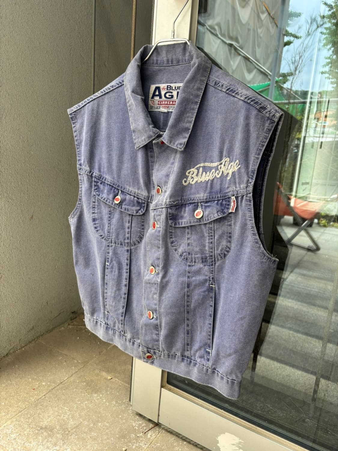 The Blue Age Carrera Denim Vest 상품이미지1