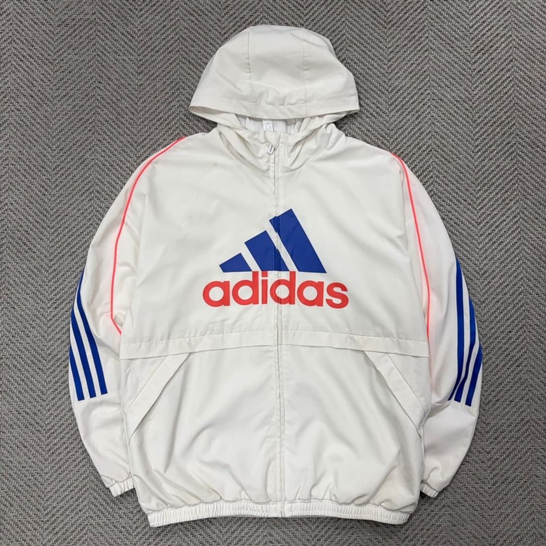 아디다스 빅로고 삼선 바람막이 v1356 상품이미지1