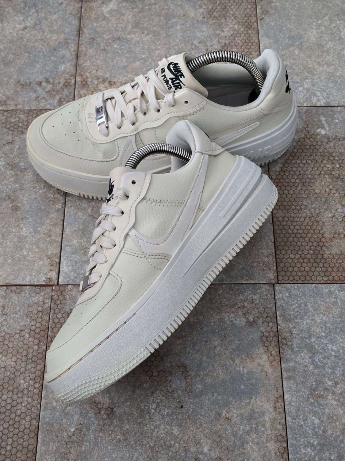 (235)나이키 에어포스 1 플랫폼 베이지 상품이미지6