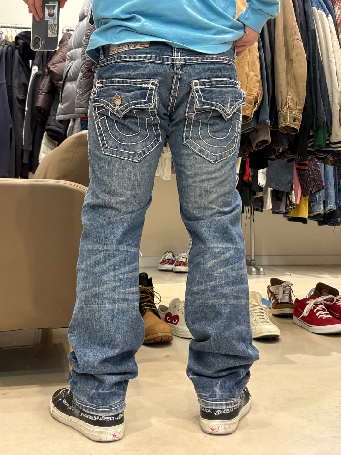 트루릴리젼 빌리 슈퍼 T 부츠컷 데님 팬츠 상품이미지9