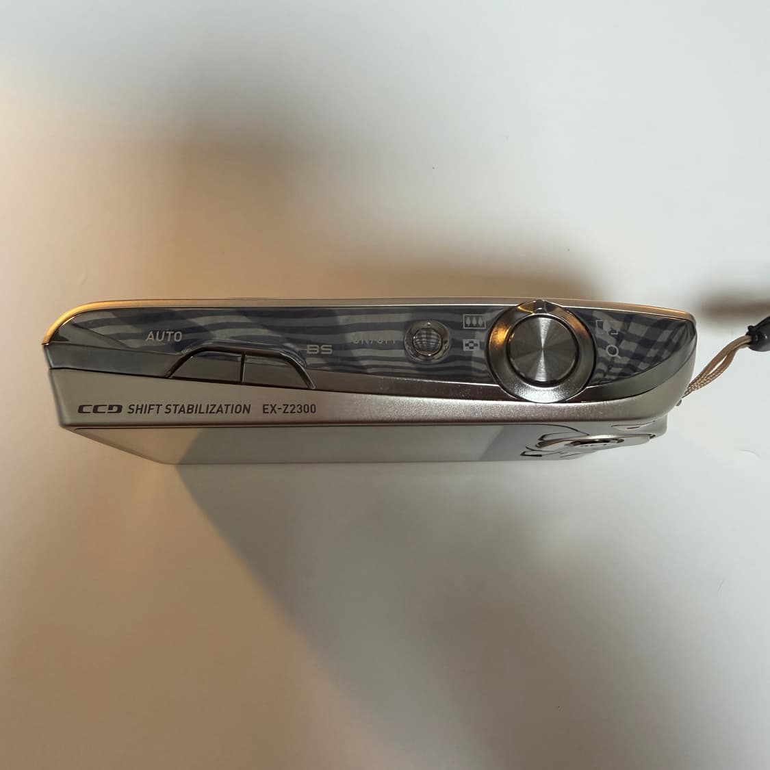 카시오 엑슬림 z2300 골드 상품이미지3