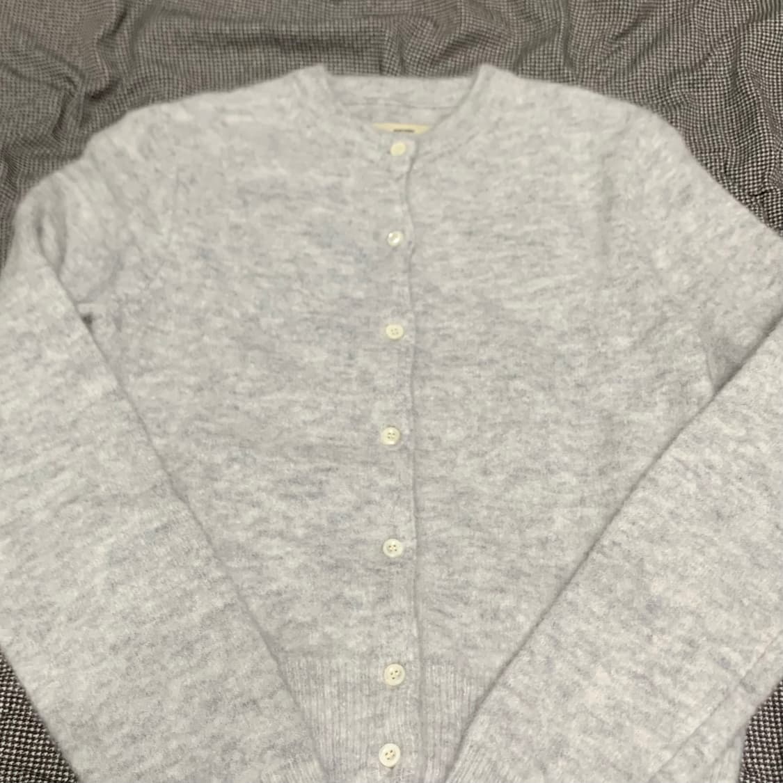 포터리 알파카 라운드넥 가디건 라이트그레이 상품이미지3