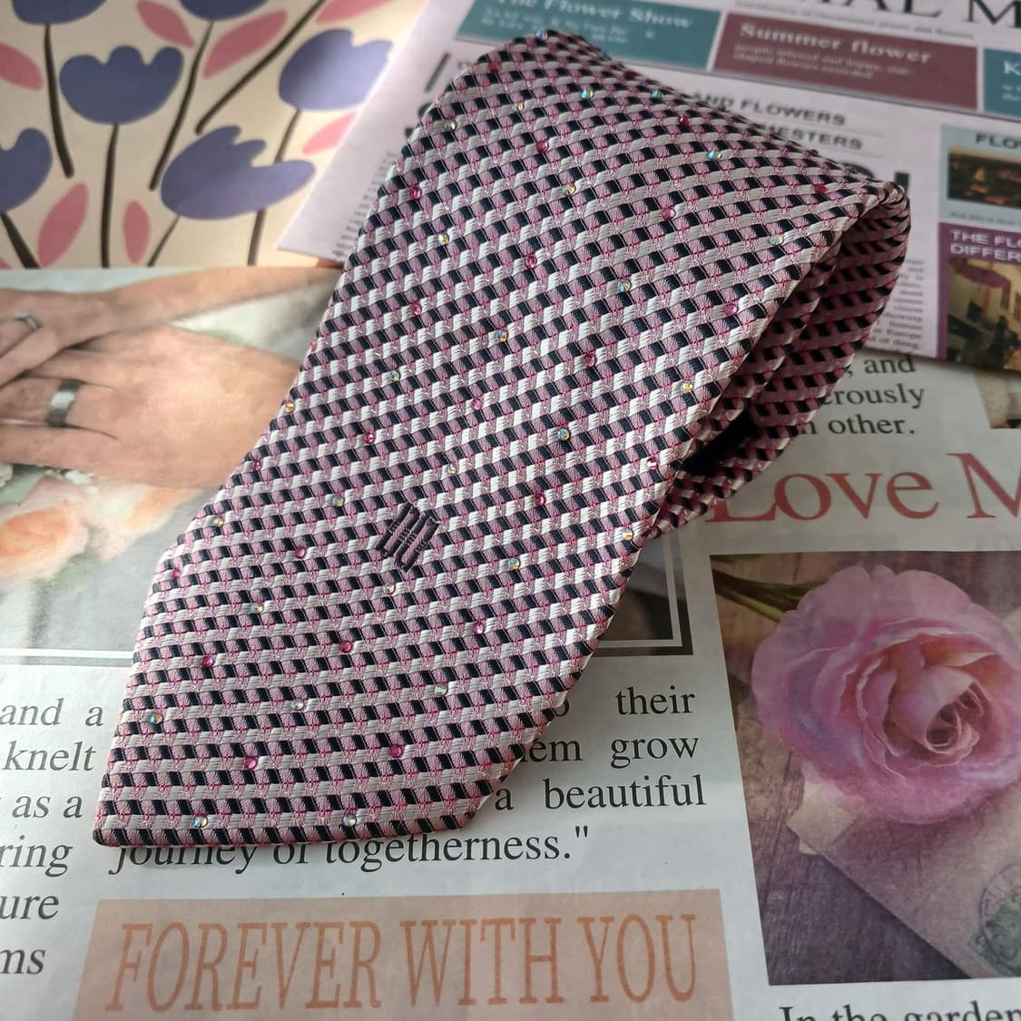 닥스 실크 핑크&버건디 지오메트릭 넥타이 8.3cm A등급 A18962
 상품이미지2