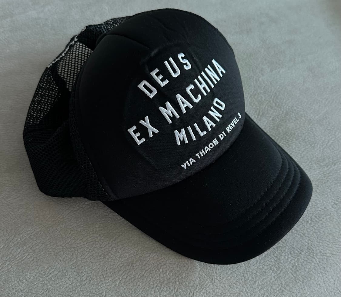 데우스 엑스 마키나 밀라노 트러커 상품이미지1