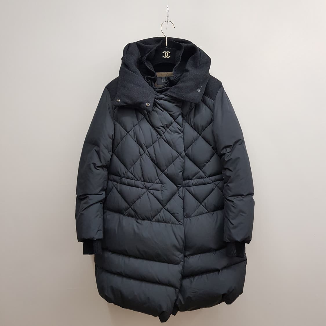 한섬 타임 이중잠금 퀄팅 패딩 82-94-160사이즈 상품이미지1