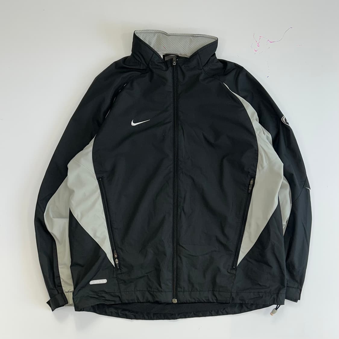 Nike 나이키 그레이 블랙 배색 바람막이 상품이미지3
