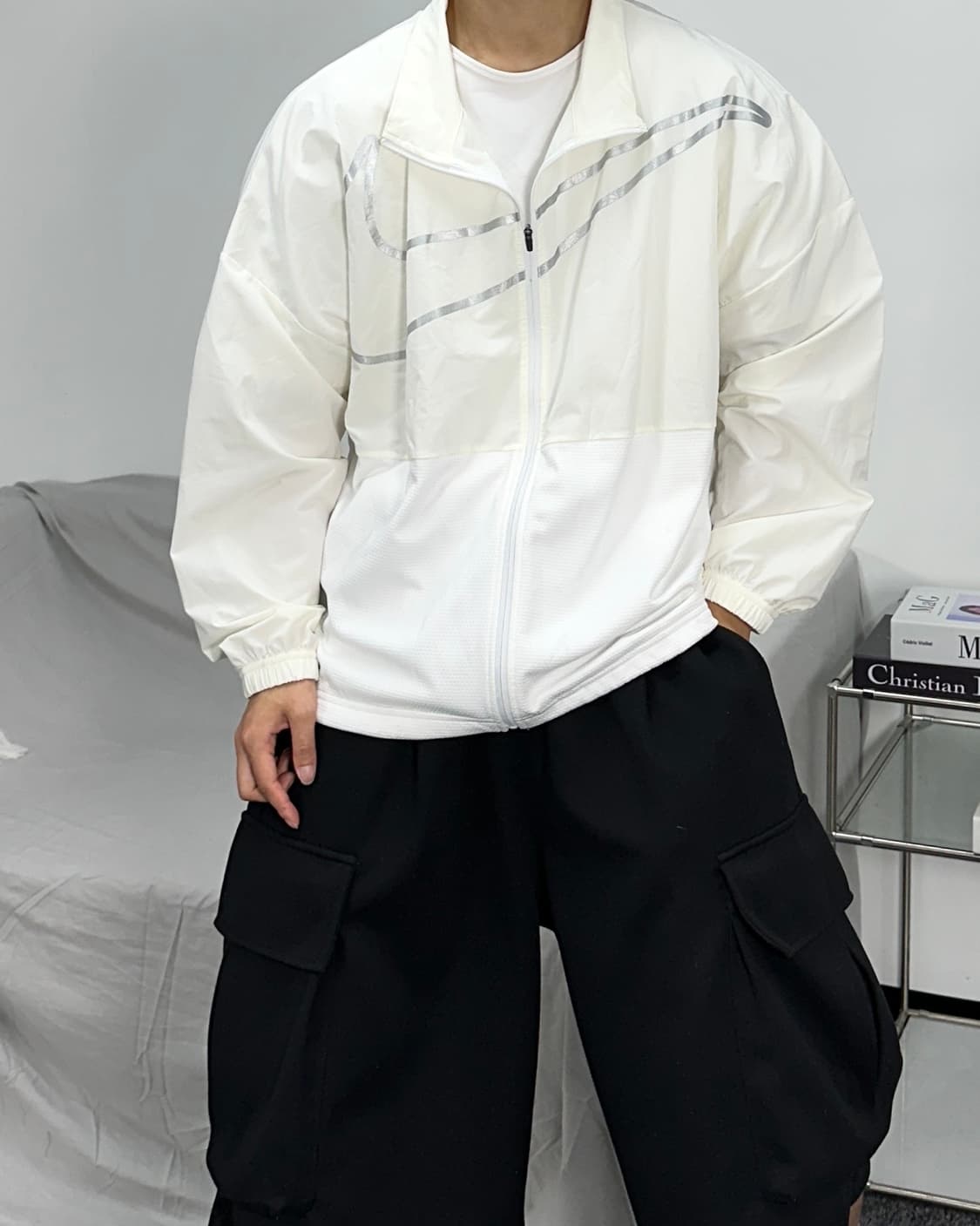 나이키 빅스우시 화이트 바람막이 M 상품이미지2