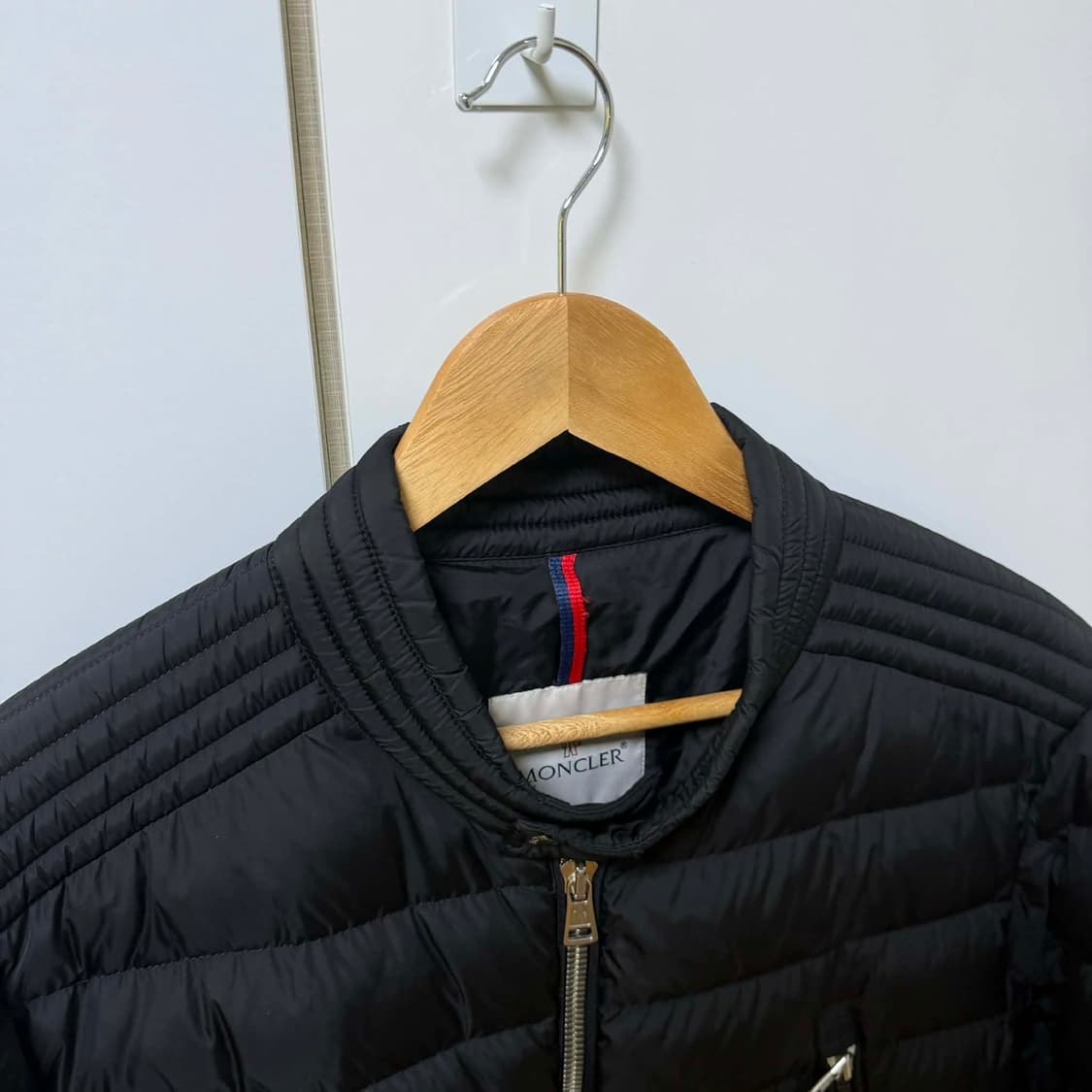 몽클레어 아미오 22년식 5사이즈 상품이미지2