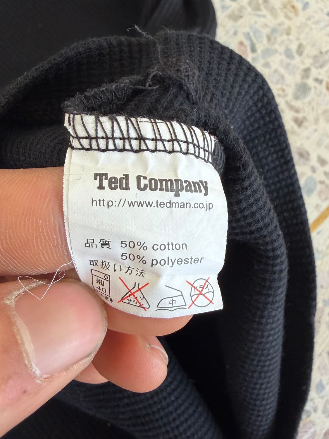 Ted Company Devil’s Equipment 그래픽 롱슬리브 티 상품이미지10