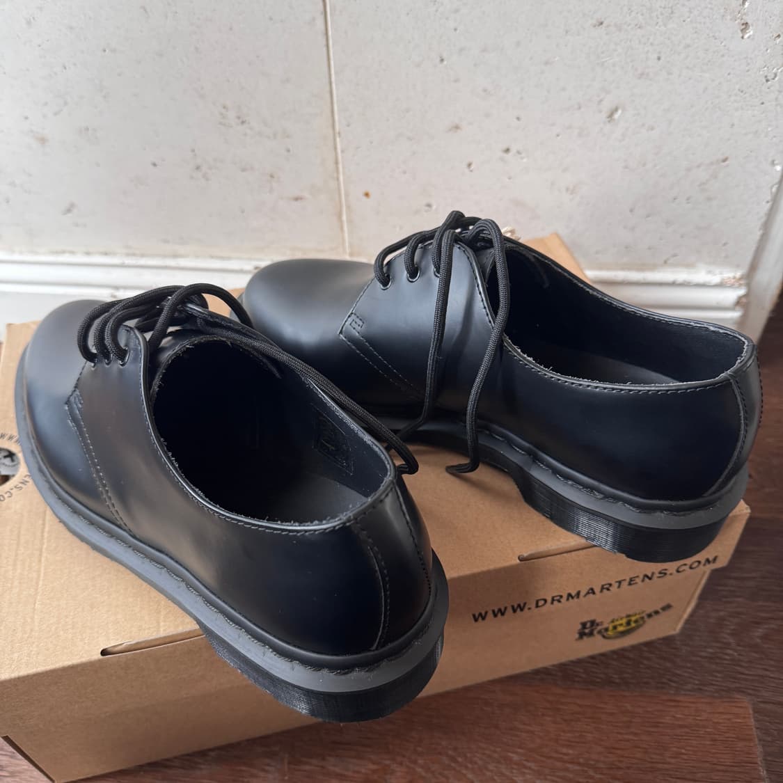 닥터마틴 1461 모노 260mm 새상품 팝니다. 상품이미지1