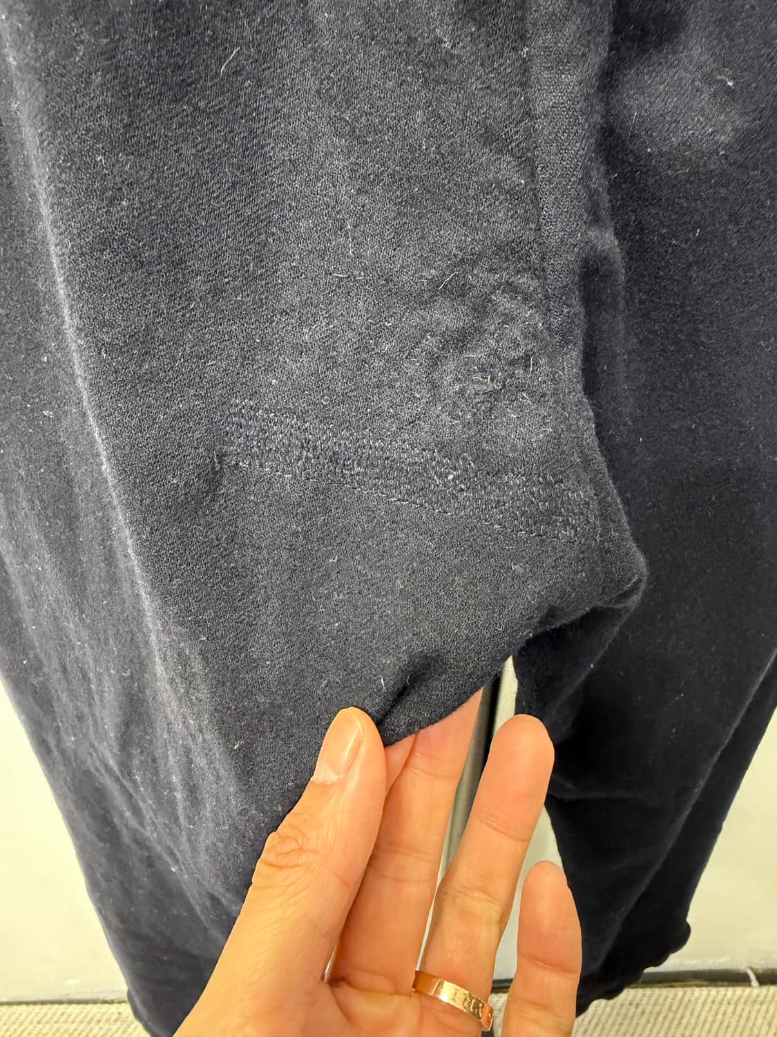 정품) 몽클레어 20ss 남성 로고패치 팬츠 48(L) 상품이미지7