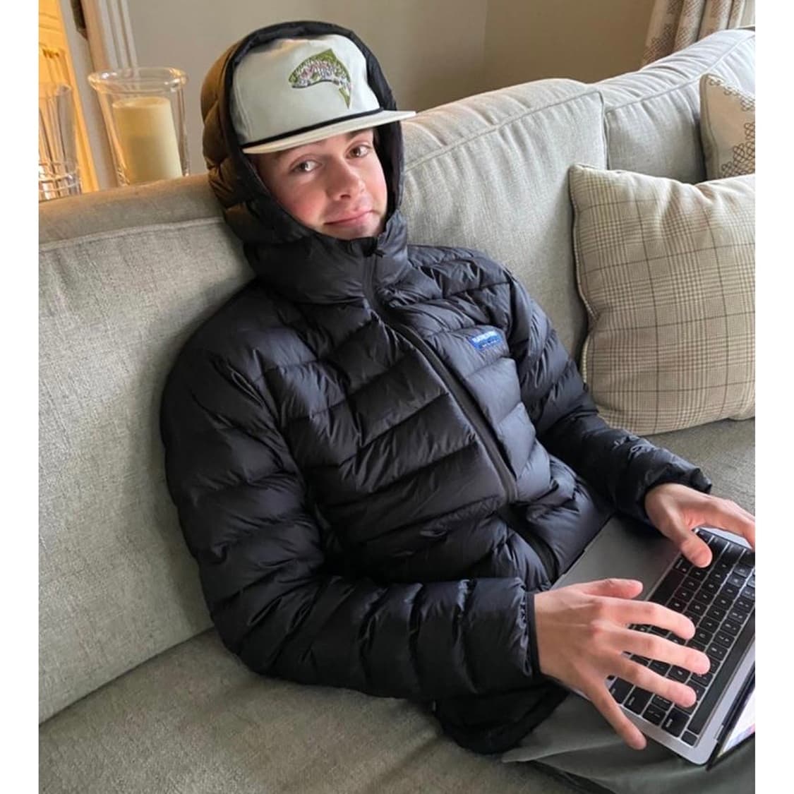 (새상품)페더드프렌즈 이오스 900필 men’s xs 상품이미지1