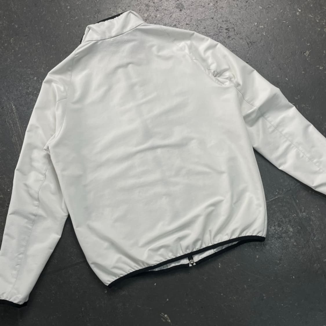 100 데상트 자켓  상품이미지5