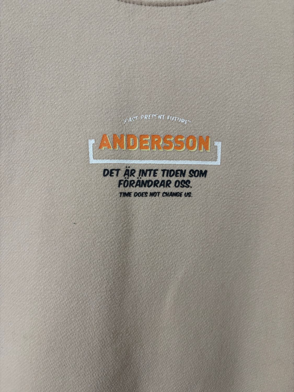 앤더슨벨 맨투맨 티셔츠 베이지 상품이미지2