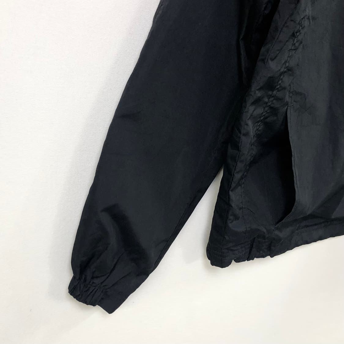 L 나이키 스우시 블랙 웜업 상품이미지4