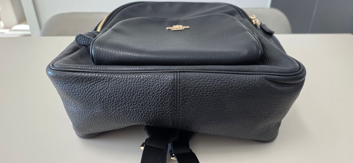 코치 블랙 백팩  상품이미지3