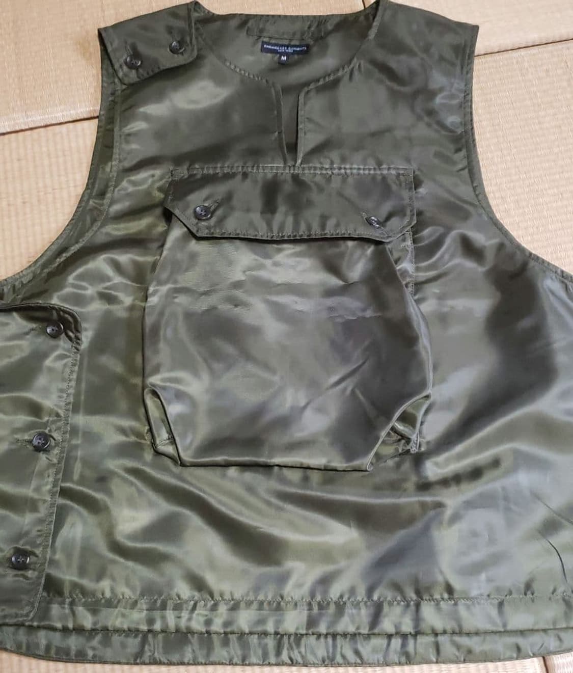 [새상품급, M] 엔지니어드가먼츠 커버 베스트 상품이미지1