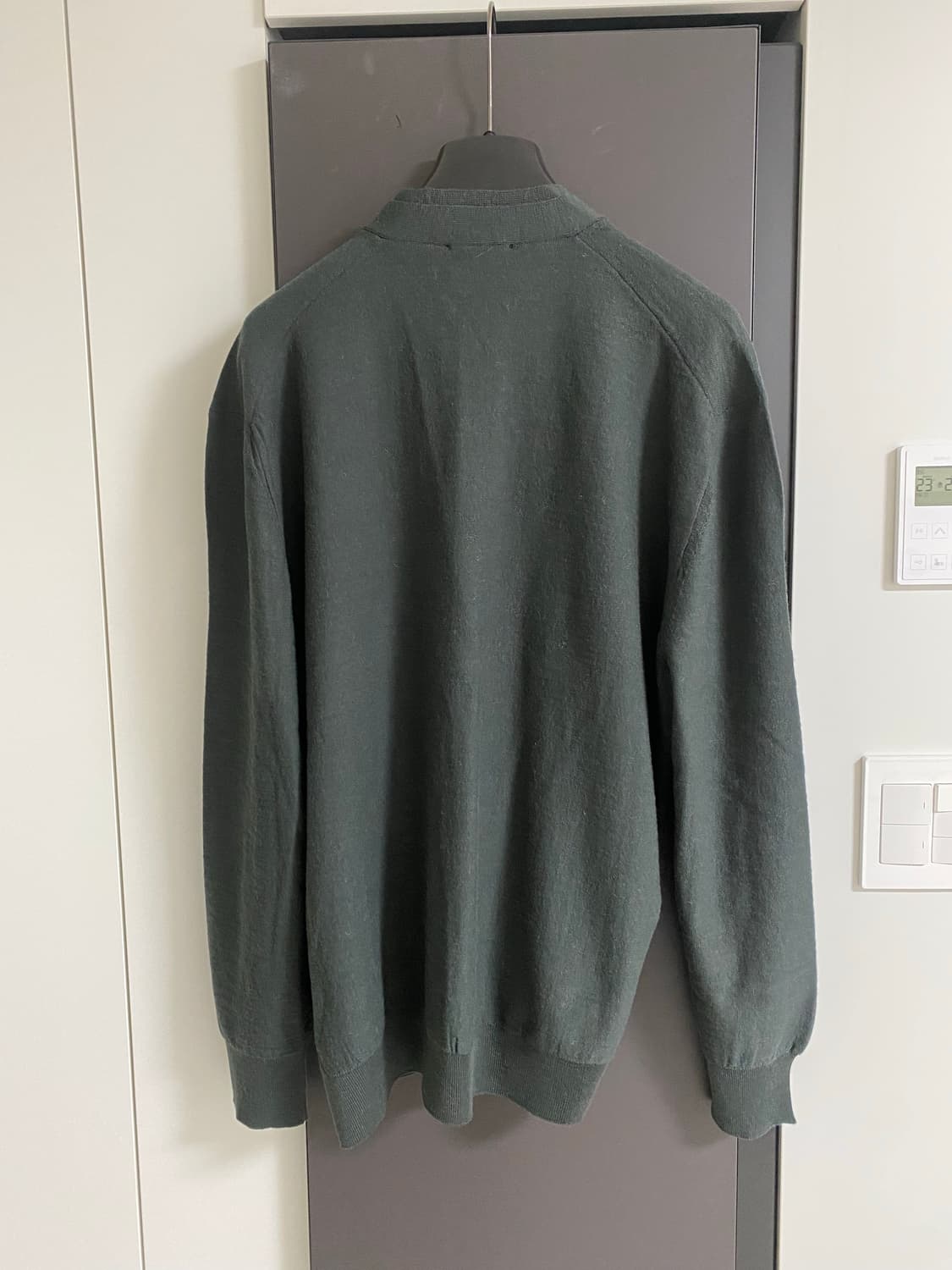 르메르 트위스트 가디건 XL 애쉬 블랙 상품이미지3