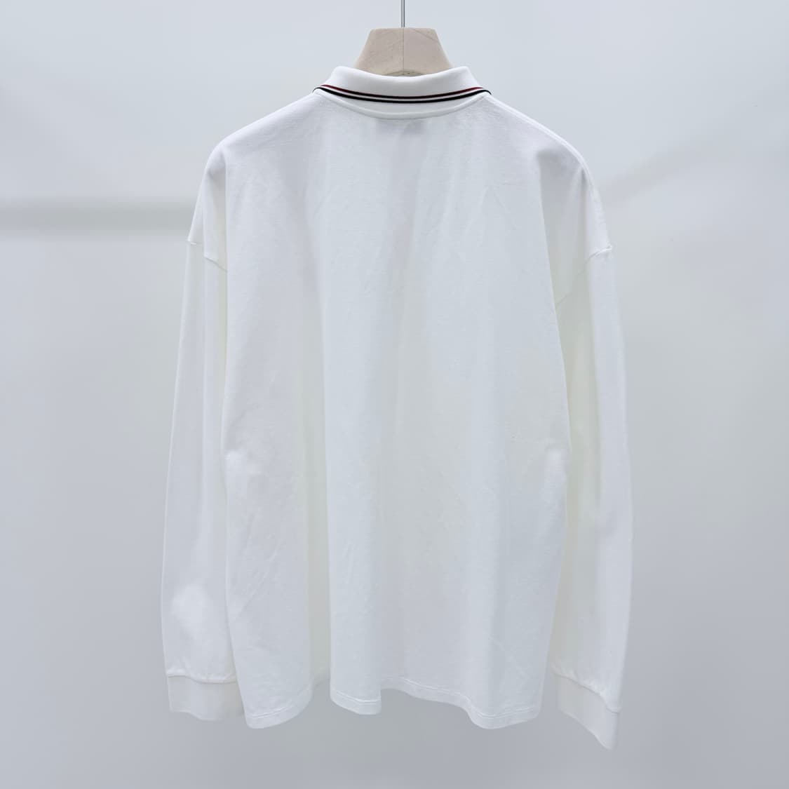 [S+급/2XL] 미우미우 폴로 긴팔 카라티 화이트 상품이미지5