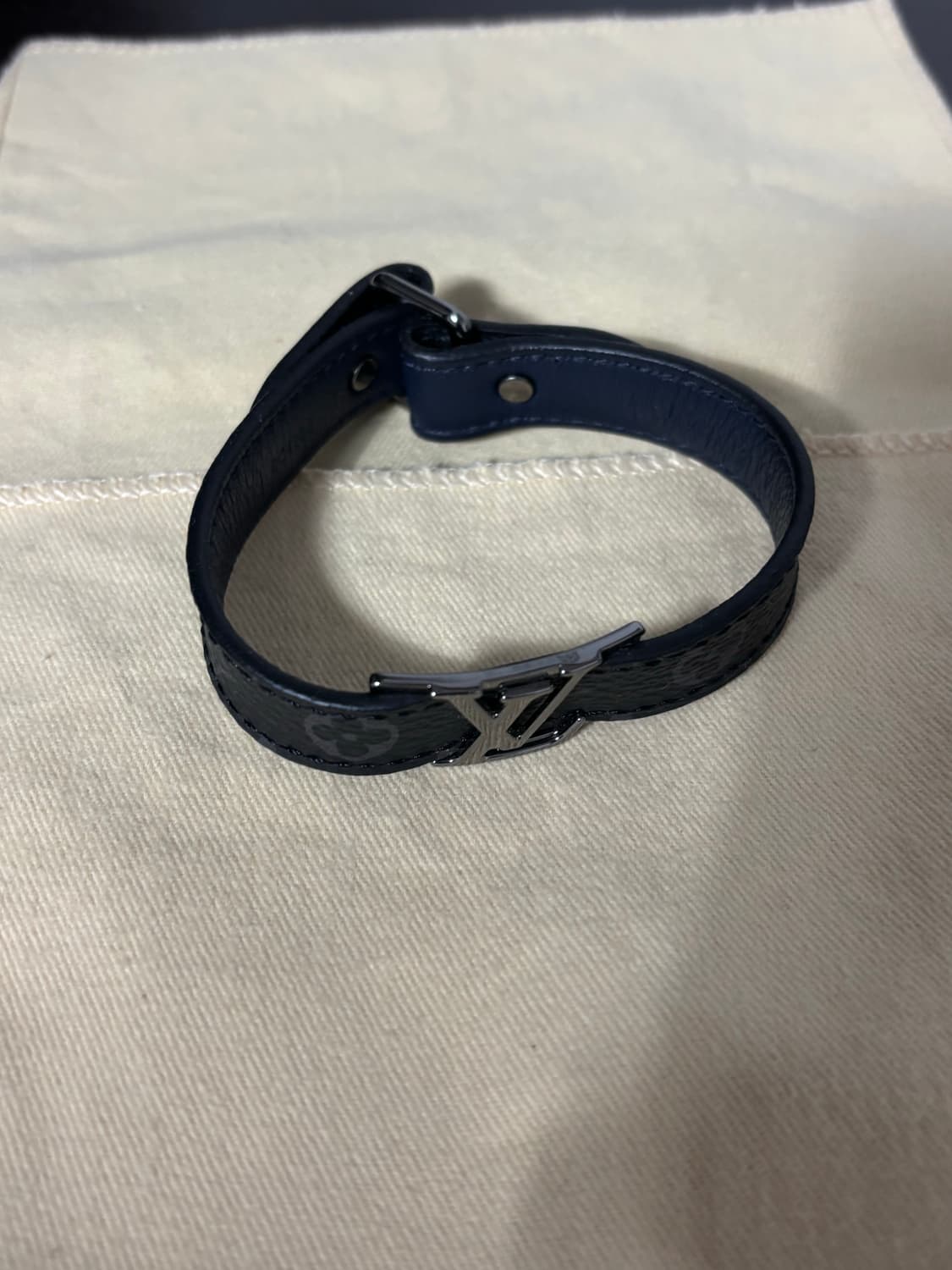 루이비통 모노그램 레더 브레이슬릿 상품이미지2