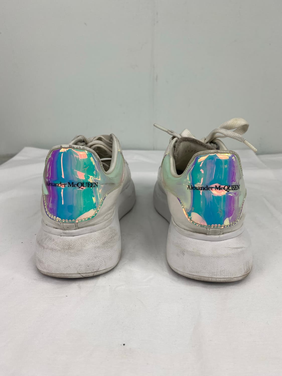 알렉산더 맥퀸 오버솔 홀로그램 스니커즈 37  상품이미지6