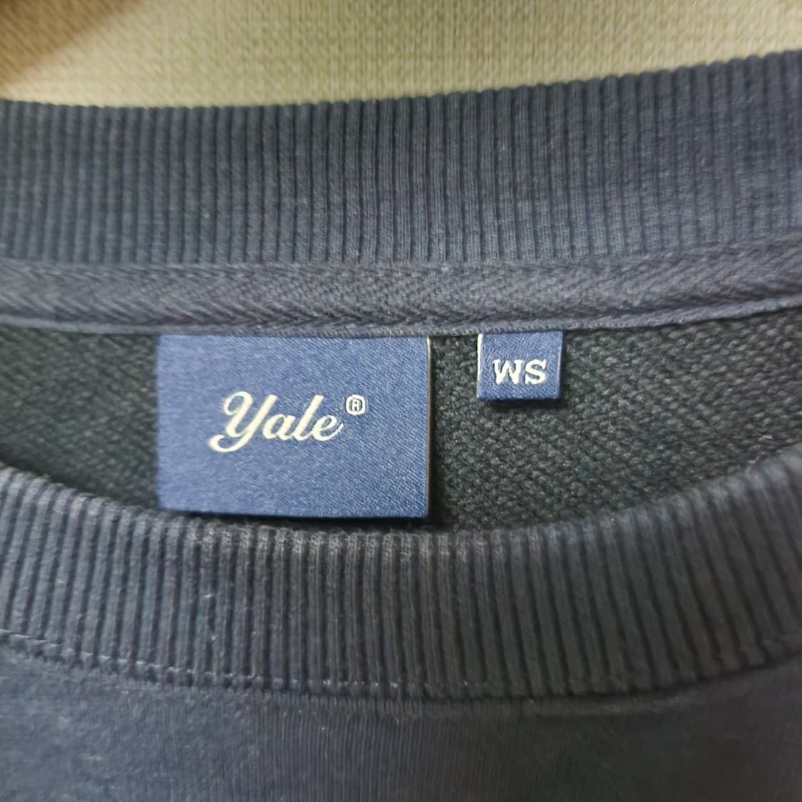 [S] 예일 YALE 네이비 맨투맨 상품이미지3