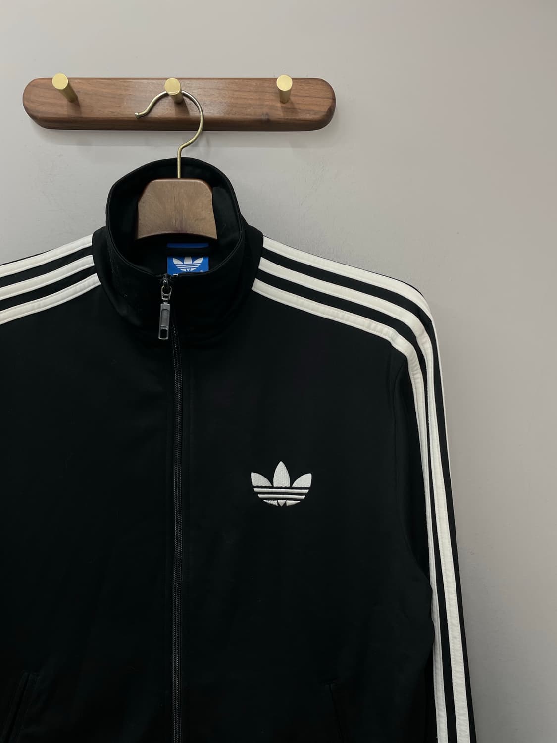 아디다스 클래식 파이어버드 블랙 져지 H1824 상품이미지3