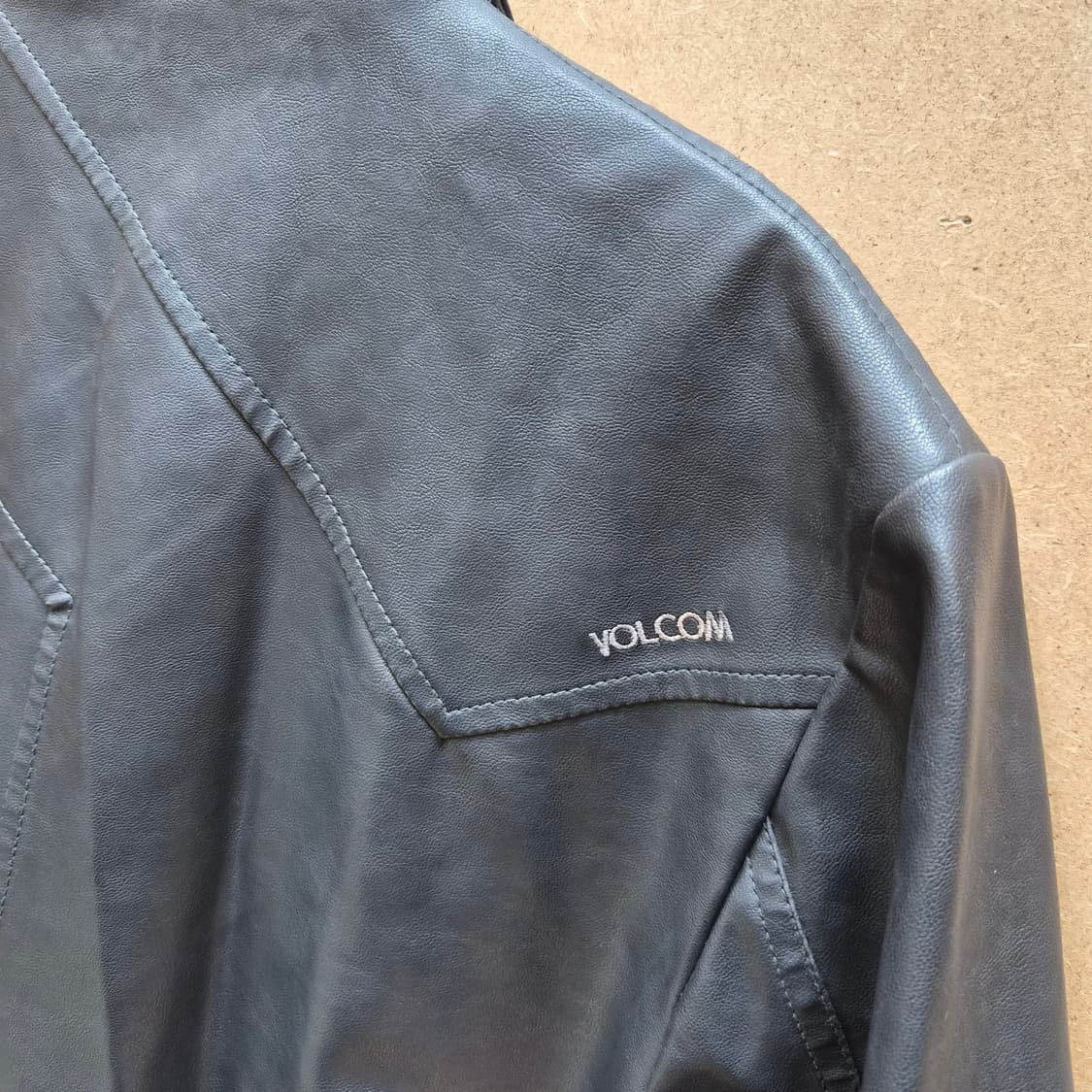 볼컴(Volcom) 남성 가죽자켓 상품이미지9