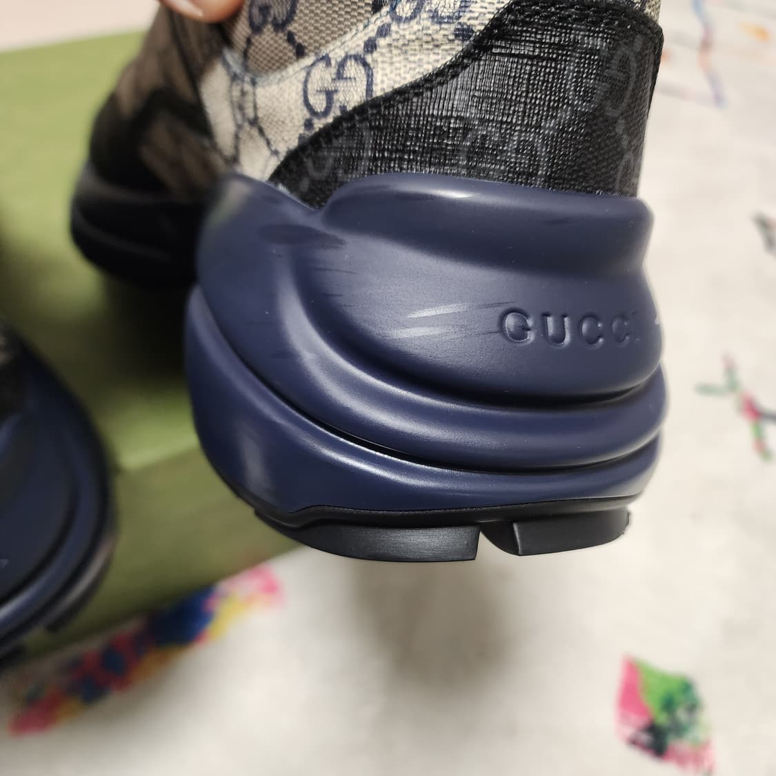 초민트급 구찌 GG 슈프림 라이톤 스니커즈 네이비 블랙 265 상품이미지6