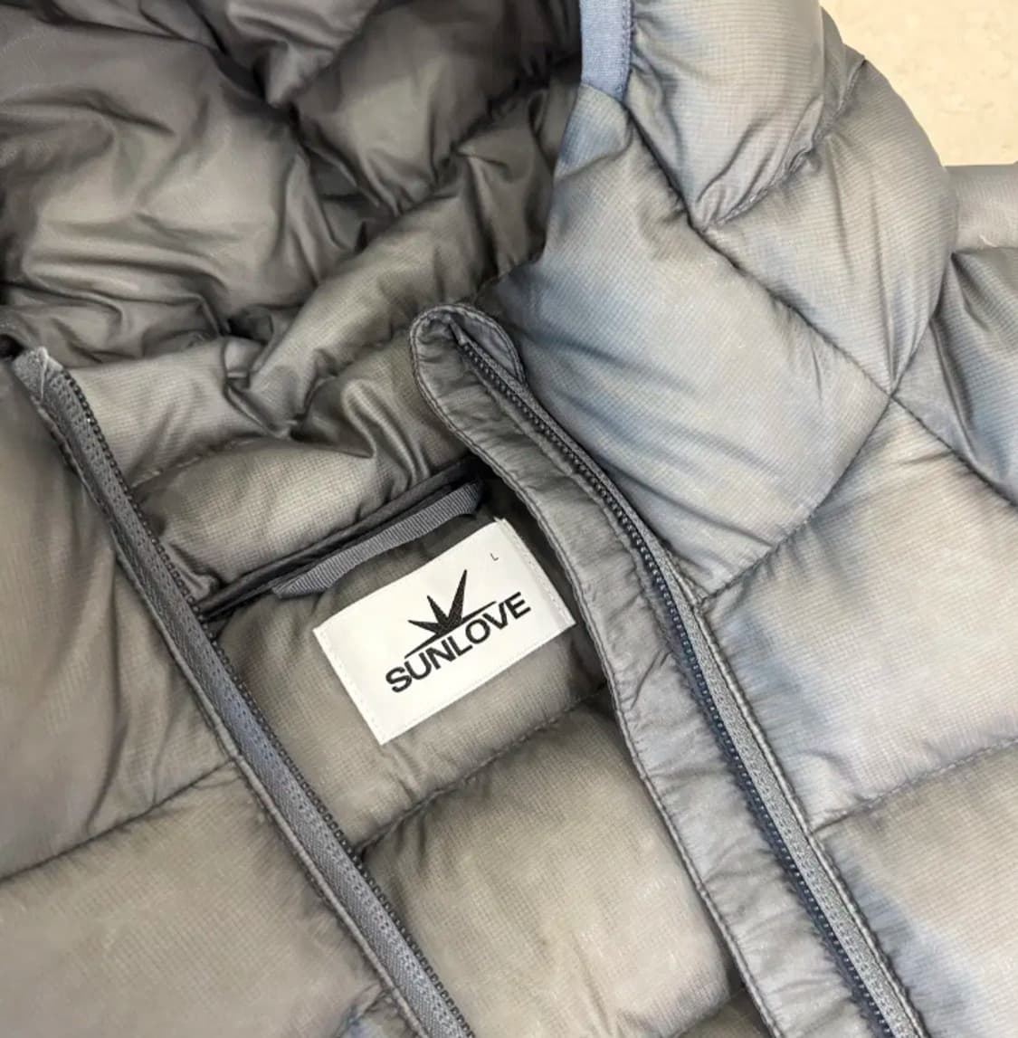 썬러브 경량패딩 후드 플라이 라이트 다운 자켓 그레이 상품이미지4