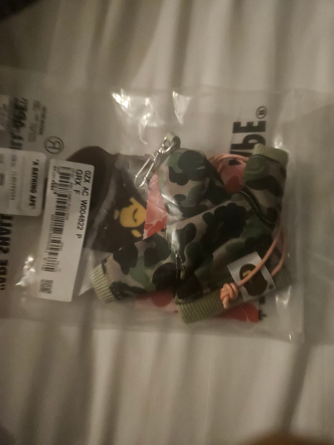 베이프 카모  풀오버 후드 키링 키체인새상품 상품이미지3