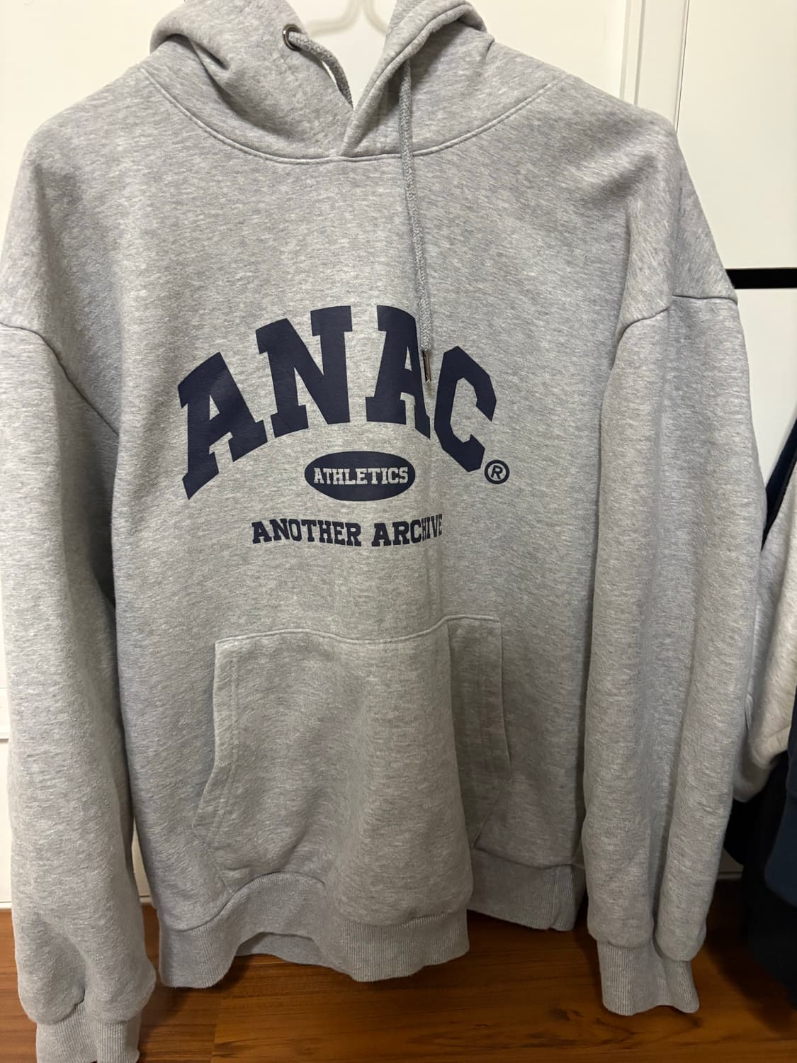 어나더 아카이브 로고 후드티 상품이미지3