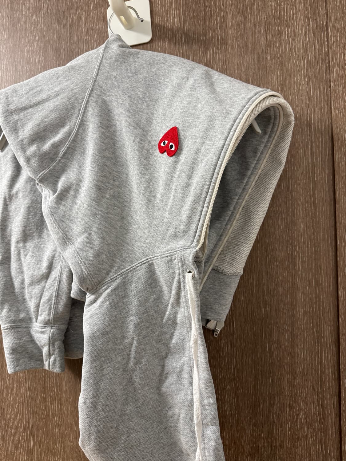 꼼데가르송 플레이 그레이 후드집업 L 상품이미지2