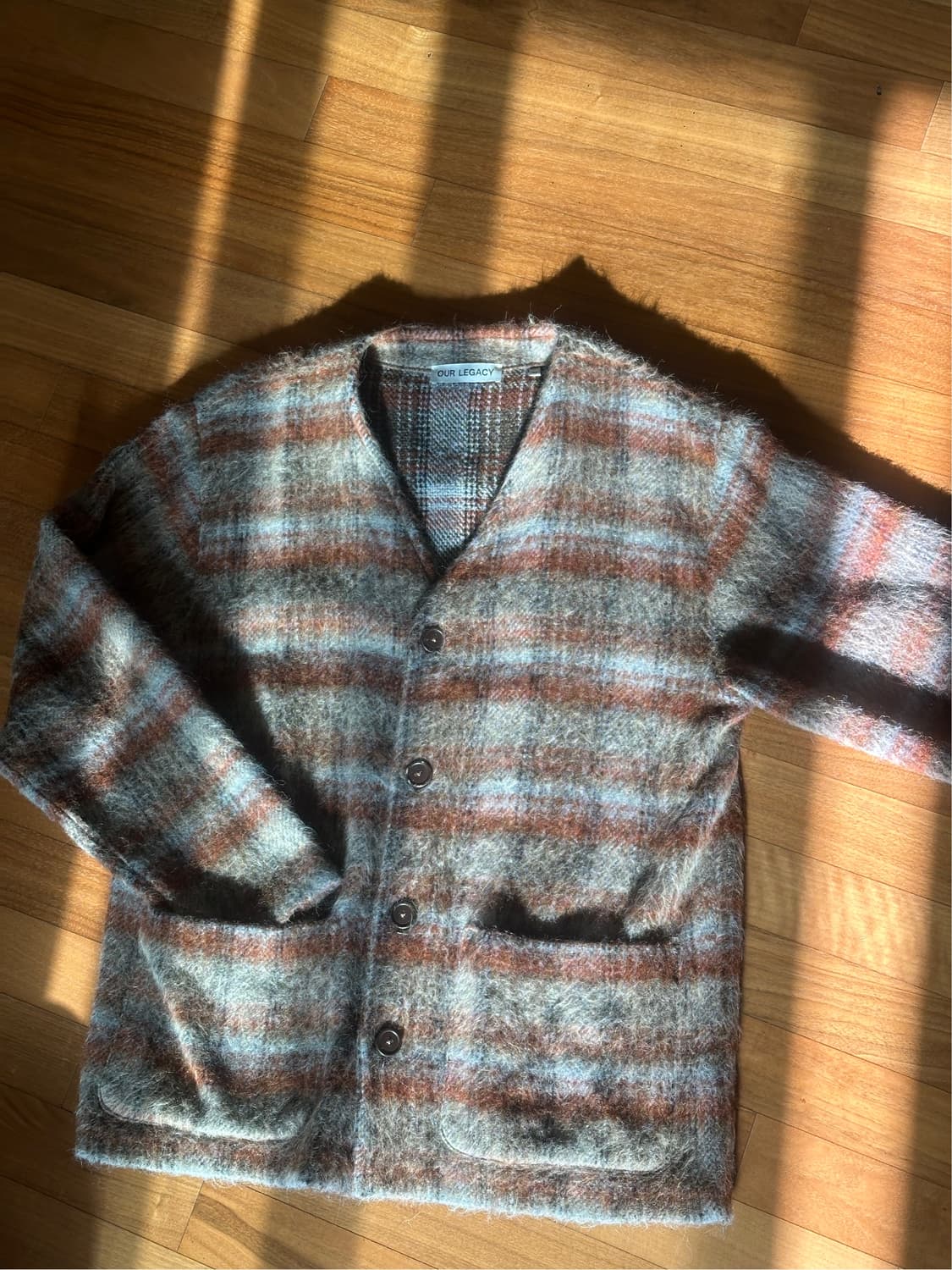 bts뷔 착용) 아워레가시 가디건 모헤어 어멘트 체크 52사이즈 상품이미지4