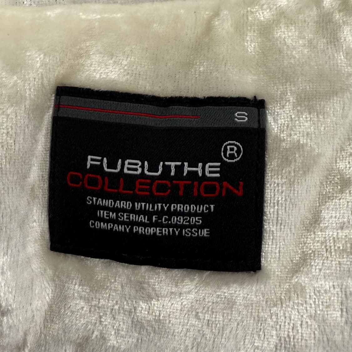 후부 벨벳 크림 네이비 숏패딩  상품이미지5