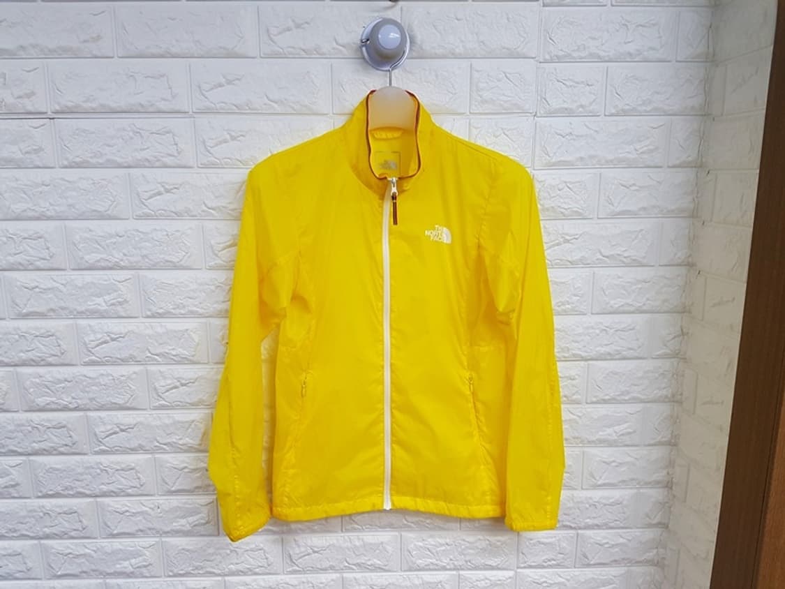 노스페이스 바람막이 점퍼 키즈150 상품이미지1