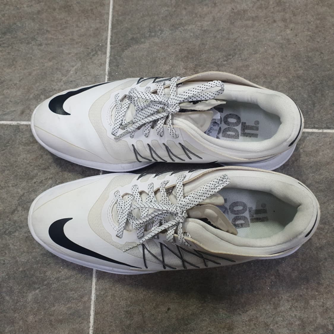 나이키 루나컨트롤베이퍼 스파이크리스 골프화(255) 상품이미지4