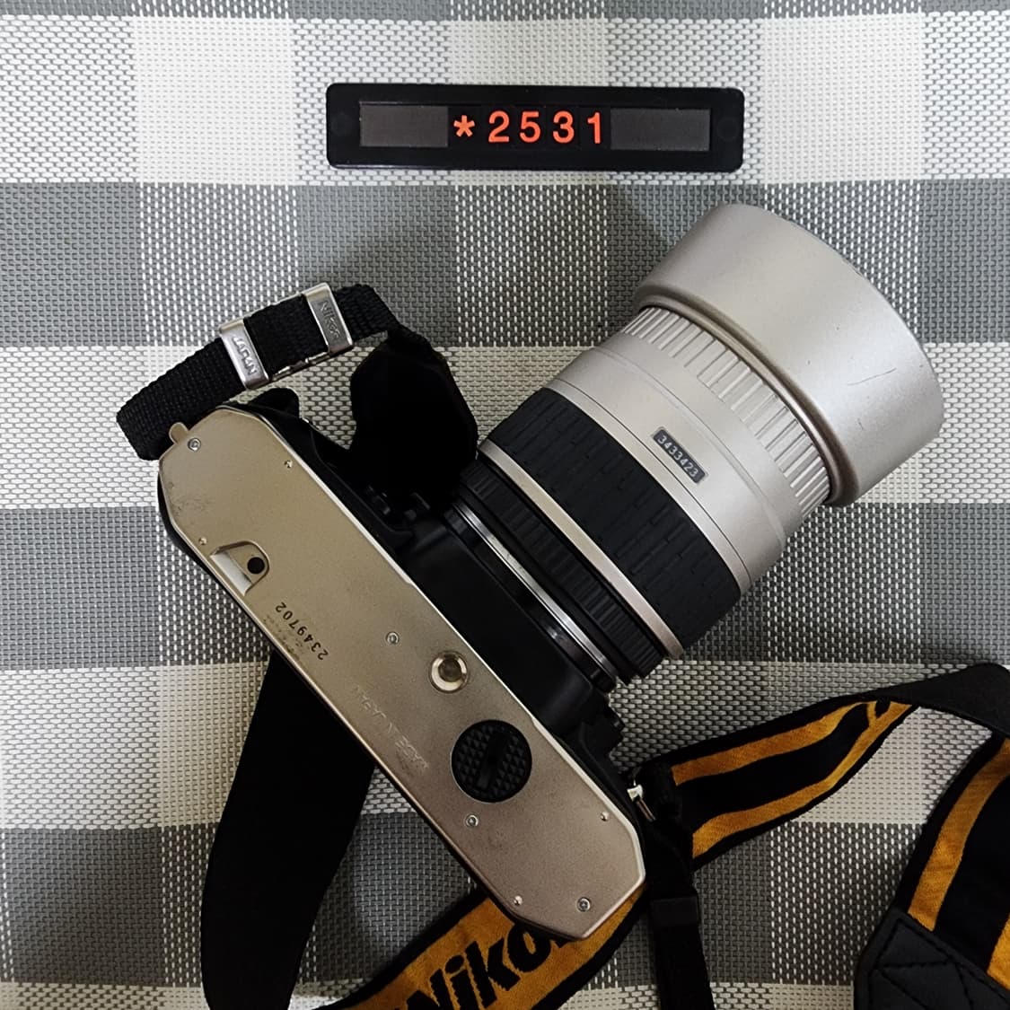 니콘 FM 10 필름카메라 28-80mm 줌렌즈 장착 상품이미지5