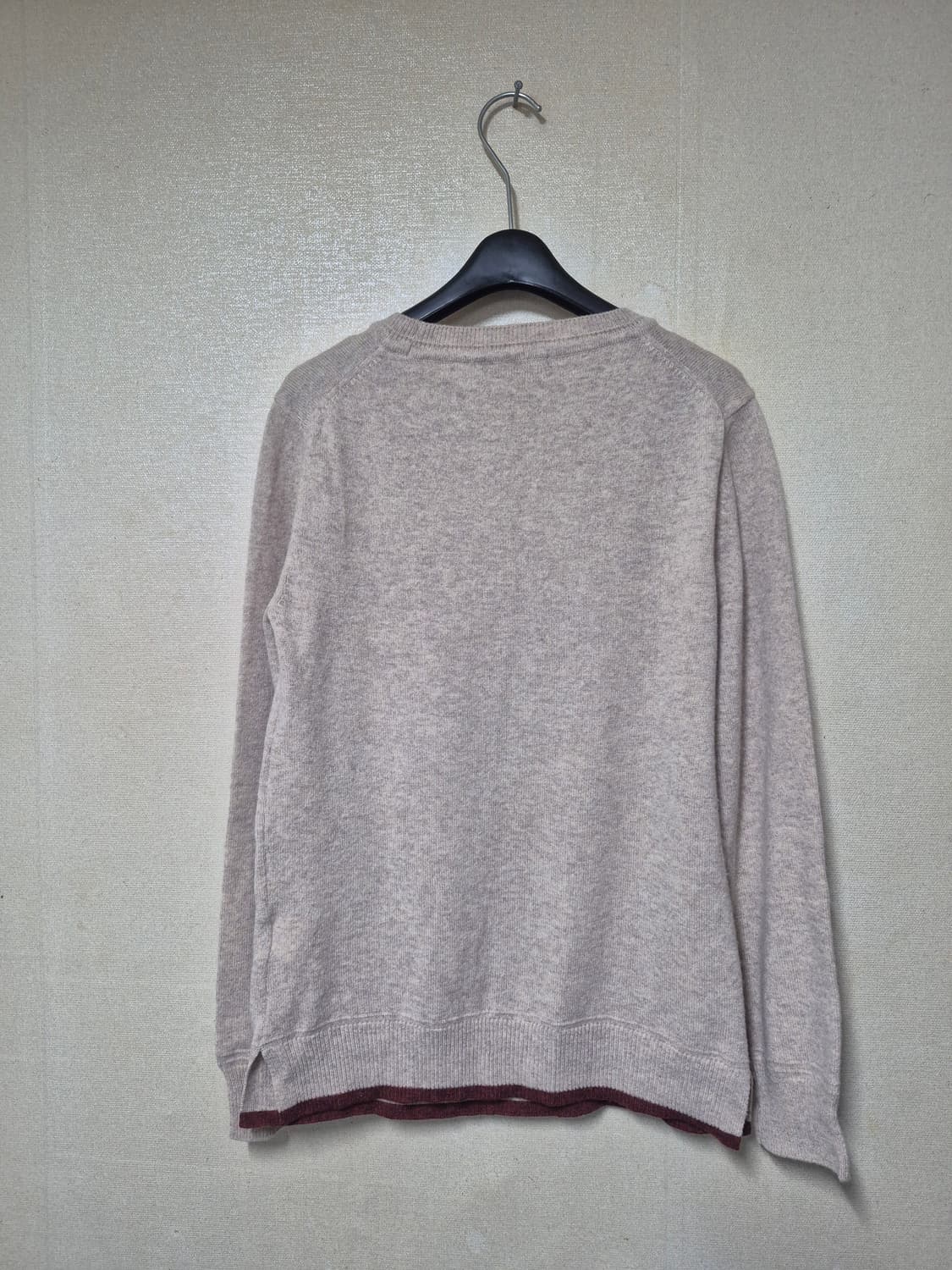 헤지스 퍼피자수 캐시미어 혼방 니트 상품이미지4